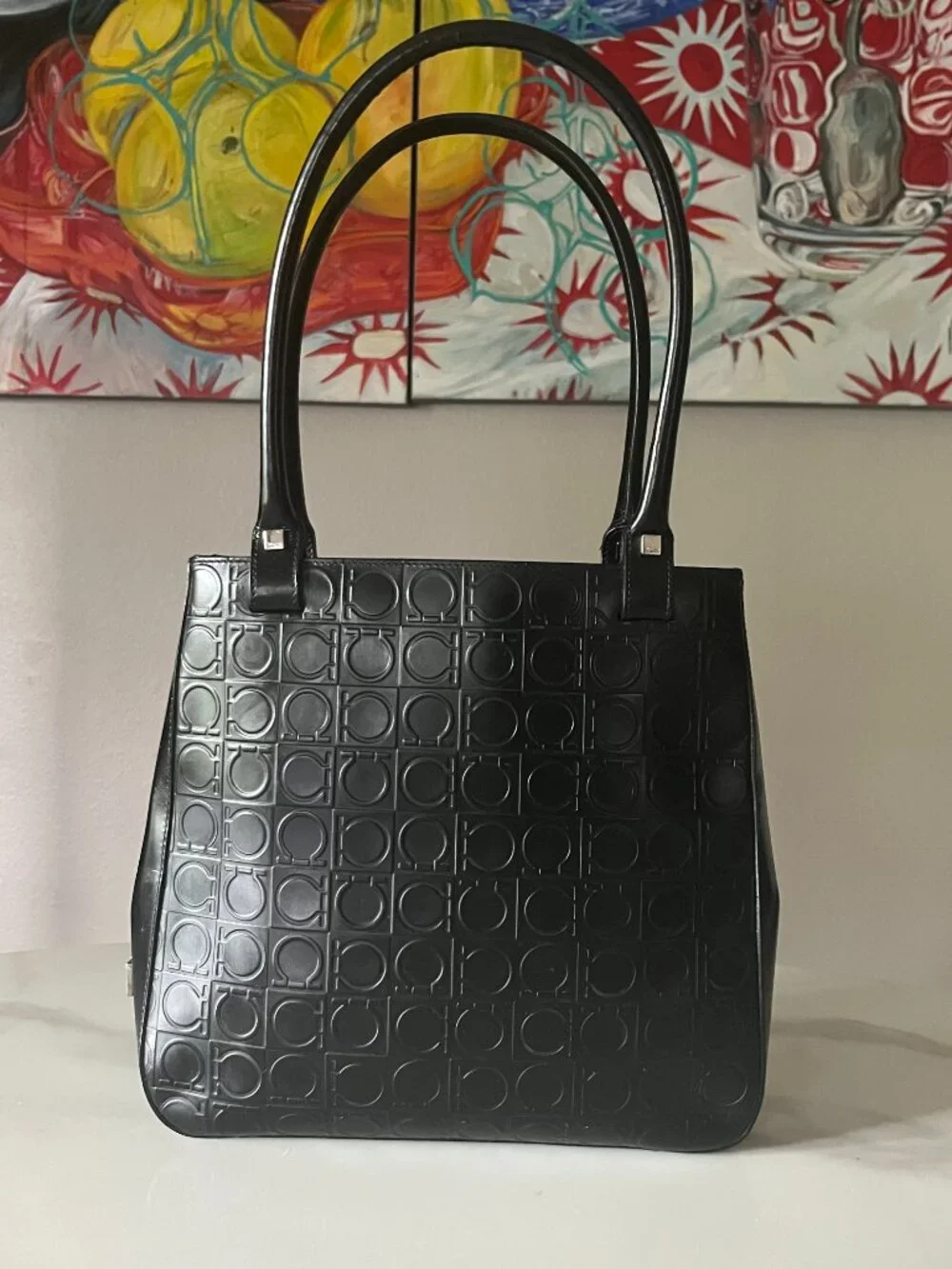 Ferragamo Gancini Embossed Black Leather Shoulder Bag AU-21 1796 - Picture 2 of 16